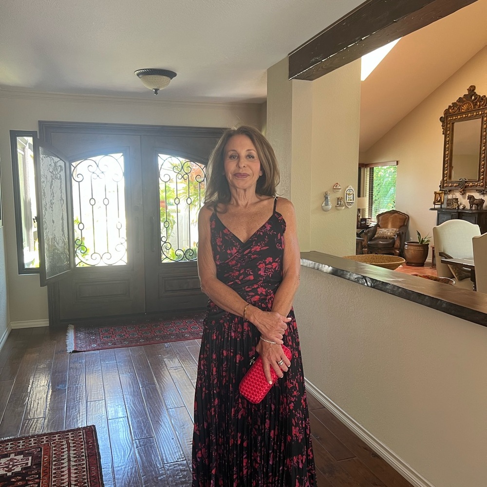 Monique Lhuillier Black and Red Floral Maxi Dress - Picture 5 of 5